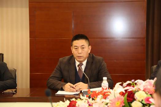 倍丰集团董事长_迪丰服饰集团董事长