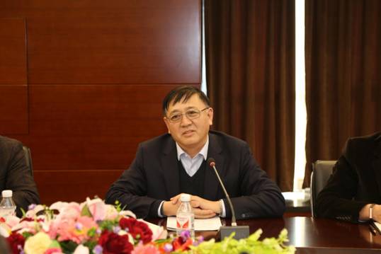 倍丰集团董事长_迪丰服饰集团董事长
